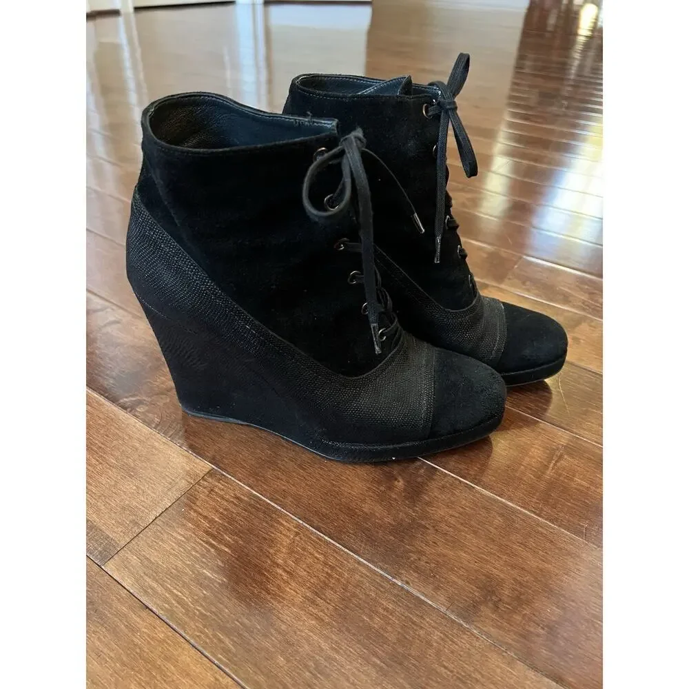 Stuart Weitzman Women Booties Black Suede Stingray Wedge Lace Up Boots Size 8 M